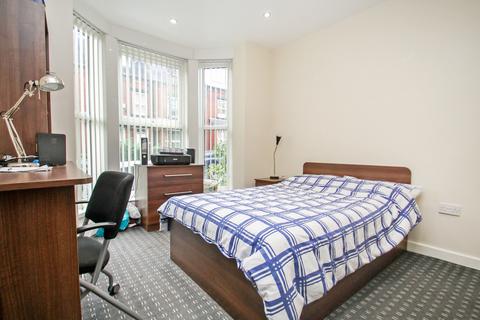 6 bedroom house to rent, Hessle Mount, Leeds LS6