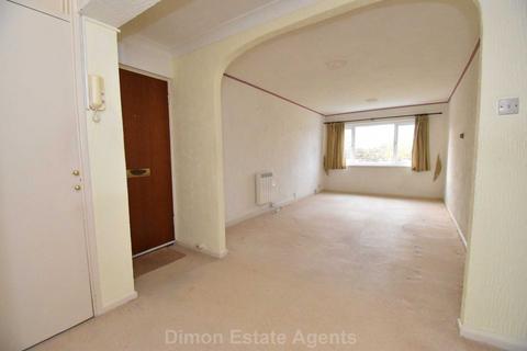 2 bedroom flat for sale - Blake Court, Gosport