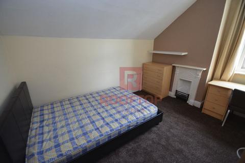 1 bedroom in a house share to rent, St. Michaels Terrace, Leeds LS6