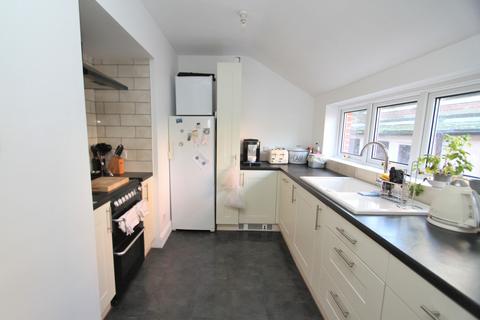 2 bedroom apartment for sale, Grassington Road, Eastbourne BN20