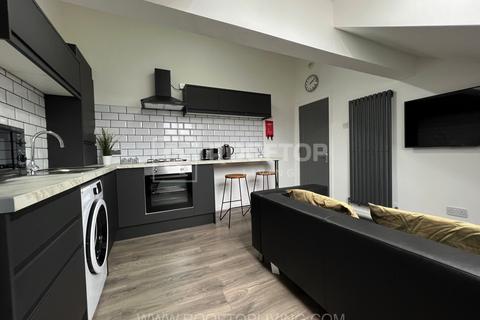 2 bedroom house to rent, 43-55 Queens Road, Leeds LS6