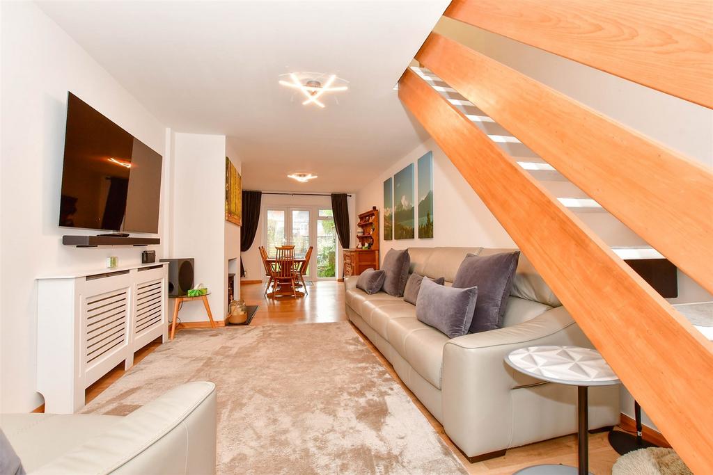St. David's Road, Allhallows, Rochester, Kent 4 bed semidetached house