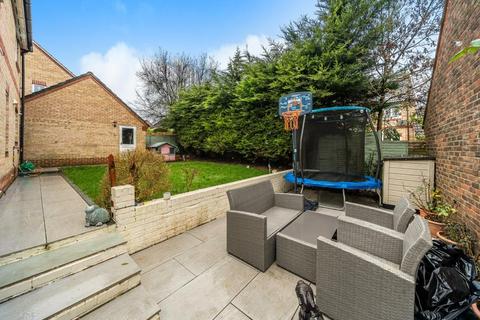 3 bedroom detached house to rent, Newbury,  Berkshire,  RG14