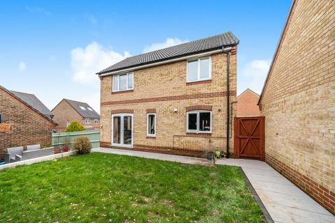3 bedroom detached house to rent, Newbury,  Berkshire,  RG14