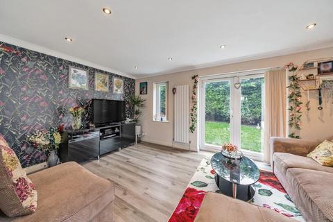 3 bedroom detached house to rent, Newbury,  Berkshire,  RG14