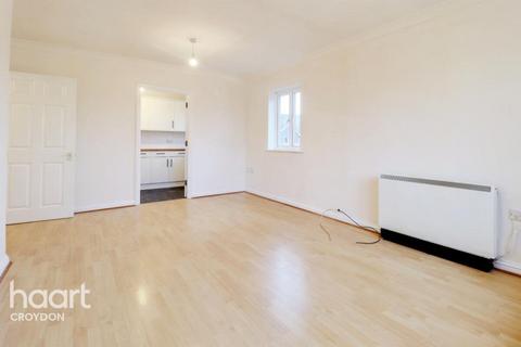 2 bedroom flat to rent, Old School Place, Croydon