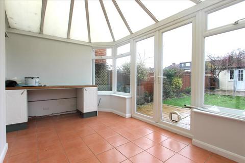 3 bedroom house to rent, Great Cambridge Road, Enfield, EN1