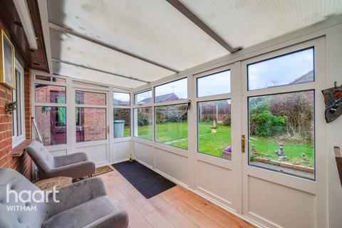23 Benton Close, Witham, CM8 1JT