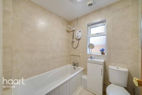 23 Benton Close, Witham, CM8 1JT