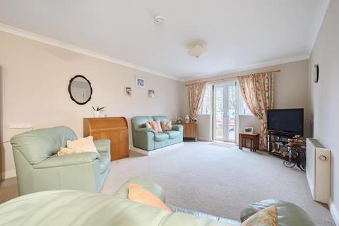 2 bedroom retirement property for sale, Bicester,  Oxfordshire,  OX26