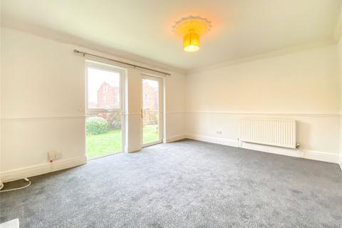 2 bedroom flat to rent - Regency Court, Niagara Street, Stockport, SK2