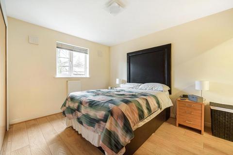 56 Cliddesden Road, Basingstoke, RG21 3ER