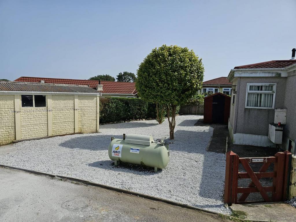 St. Austell, Cornwall, PL26 2 bed park home for sale £89,995