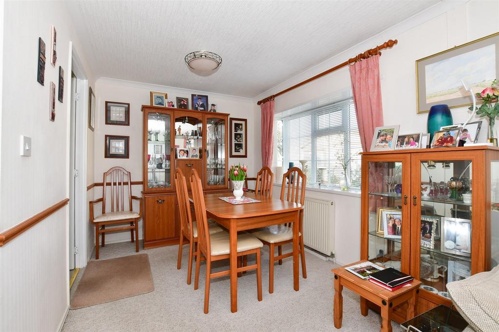 Golf Road, Deal, Kent 2 bed park home for sale £200,000