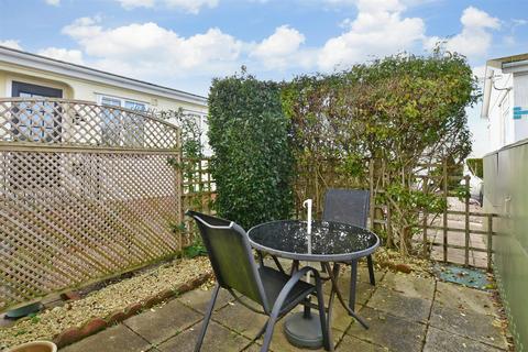 2 bedroom park home for sale, Golf Road, Deal, Kent