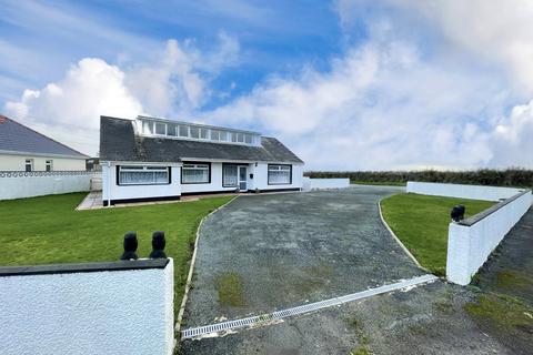 6 bedroom bungalow for sale - Haven Road, Haverfordwest, SA61