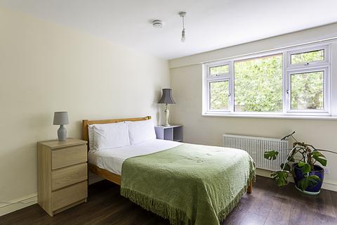 3 bedroom house to rent, Alscot Way, London SE1