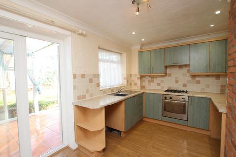 2 bedroom semi-detached house to rent, Gleneagles Drive, Haydock, WA11