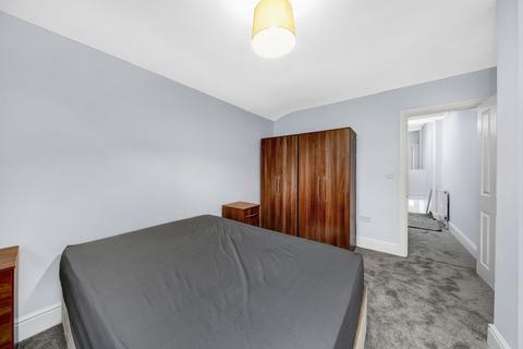 2 bedroom flat to rent, Fortune Gate Road, London, NW10