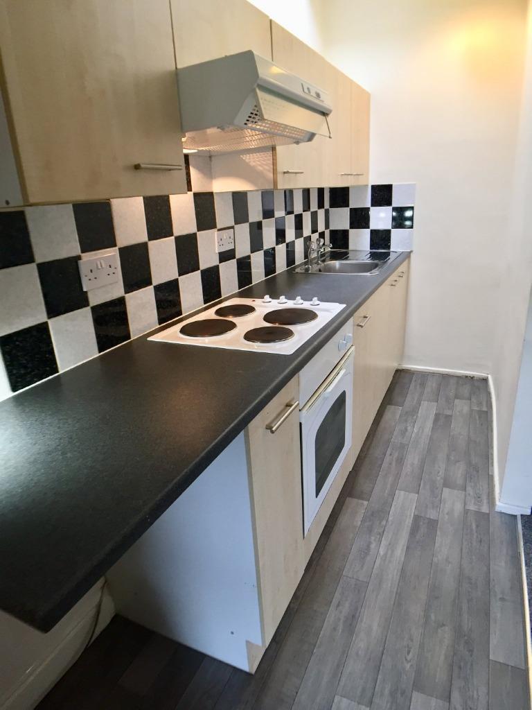 Lucy Avenue, Halton, Leeds, LS15 1 bed flat £540 pcm (£125 pw)