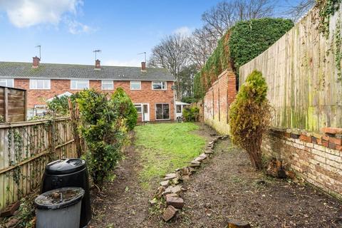 3 bedroom semi-detached house for sale, Tennyson Close,  Worcester,  WR3