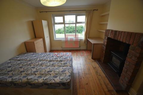 3 bedroom house to rent, St. Annes Road, Leeds LS6