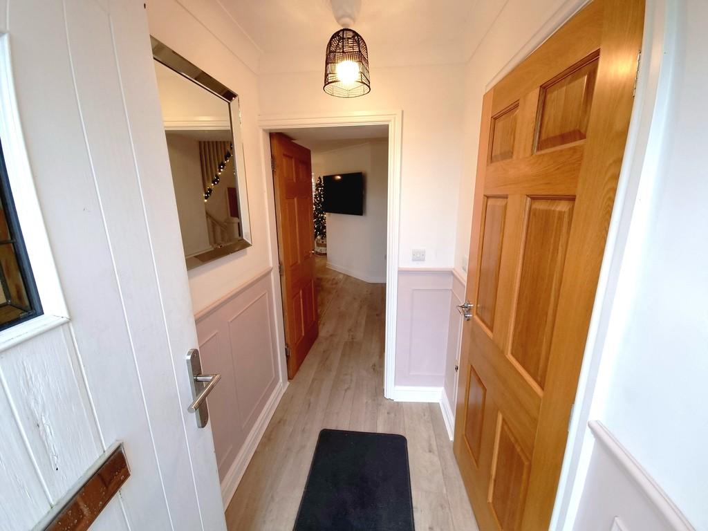 The entrance hall.