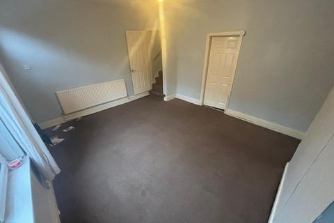 3 bedroom house to rent, Kings road, Cudworth