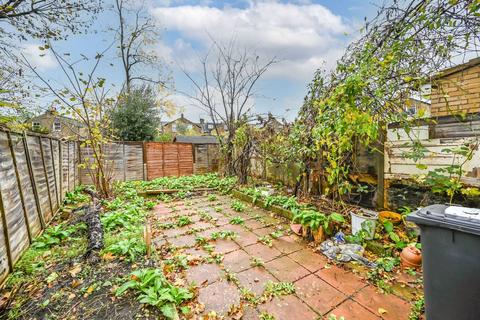 5 bedroom terraced house for sale - Beechdale Road, Brixton Hill, London, SW2