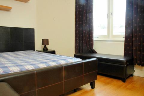 2 bedroom flat for sale, Merton Road, Wandsworth, London, SW18