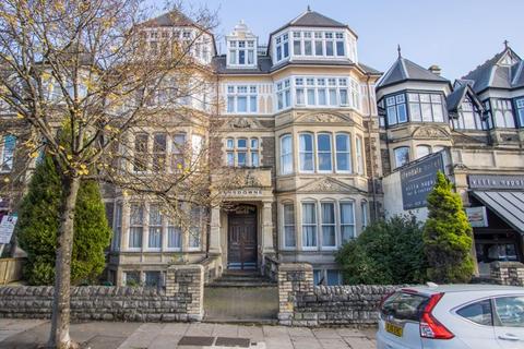 2 bedroom flat for sale, Lansdowne House, Plymouth Road, Penarth