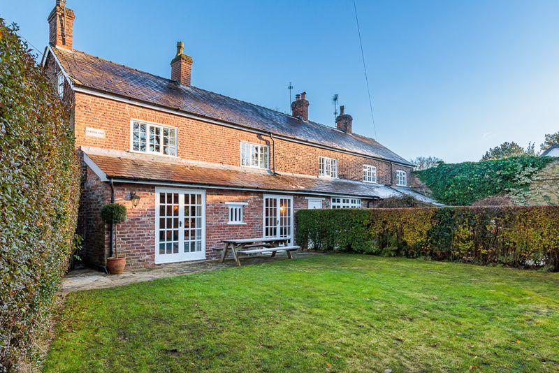 Newton Hall Lane, Mobberley 2 bed semidetached house for sale £525,000