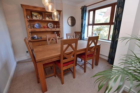 2, Spa Court Iddesleigh Road, Woodhall Spa, LN10 6AR
