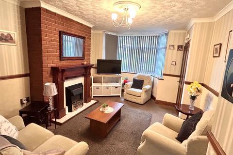 3 bedroom terraced house for sale - Regina Avenue, Great Barr, Birmingham B44 8TH