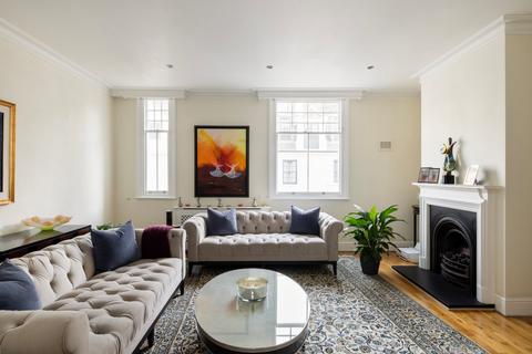 4 bedroom detached house for sale - Pont Street Mews, Knightsbridge, London, SW1X