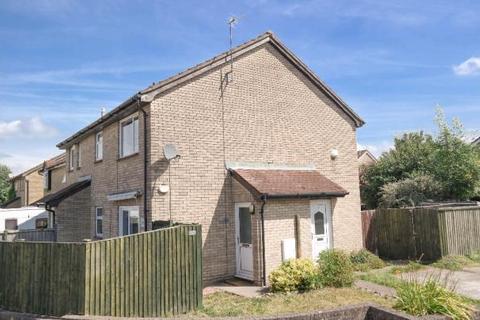 Caldicot - 1 bedroom cluster house to rent