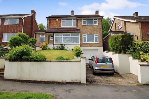 3 bedroom detached house for sale, Disraeli Crescent, High Wycombe HP13