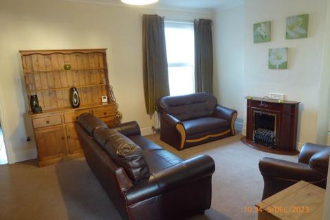 2 bedroom flat to rent, Pentre Road, St Clears,
