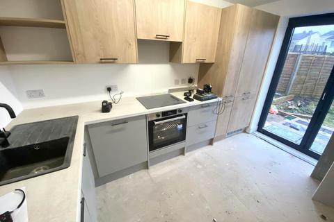 2 bedroom detached house for sale - Thornbury Road, Alveston, Bristol