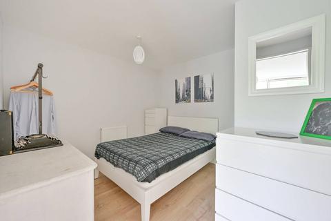 1 bedroom flat for sale - Mapleton Road, Wandsworth Town, London, SW18