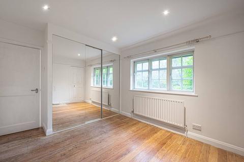 2 bedroom maisonette for sale - Hill Top, Hampstead Garden Suburb, London, NW11