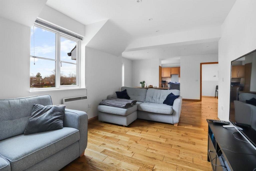 Cedar Gate, Manning Road, Moulton... 2 bed flat £183,500