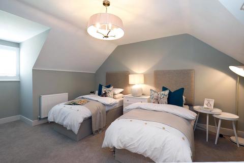 4 bedroom detached house for sale, Royal Oaks, Banstead, Surrey, SM7