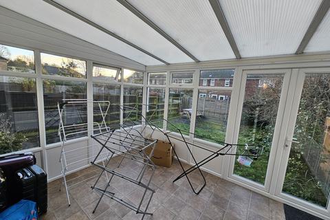 5 bedroom terraced house to rent - Northfields