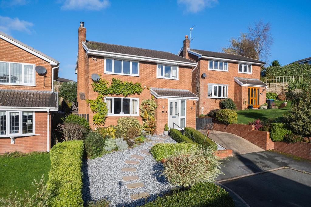 Croft Close, Utkinton 4 bed detached house for sale £410,000