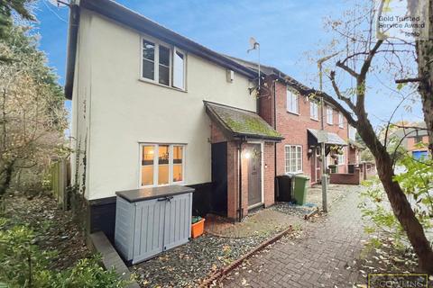 2 bedroom end of terrace house for sale, Spruce Close, Laindon, Basildon