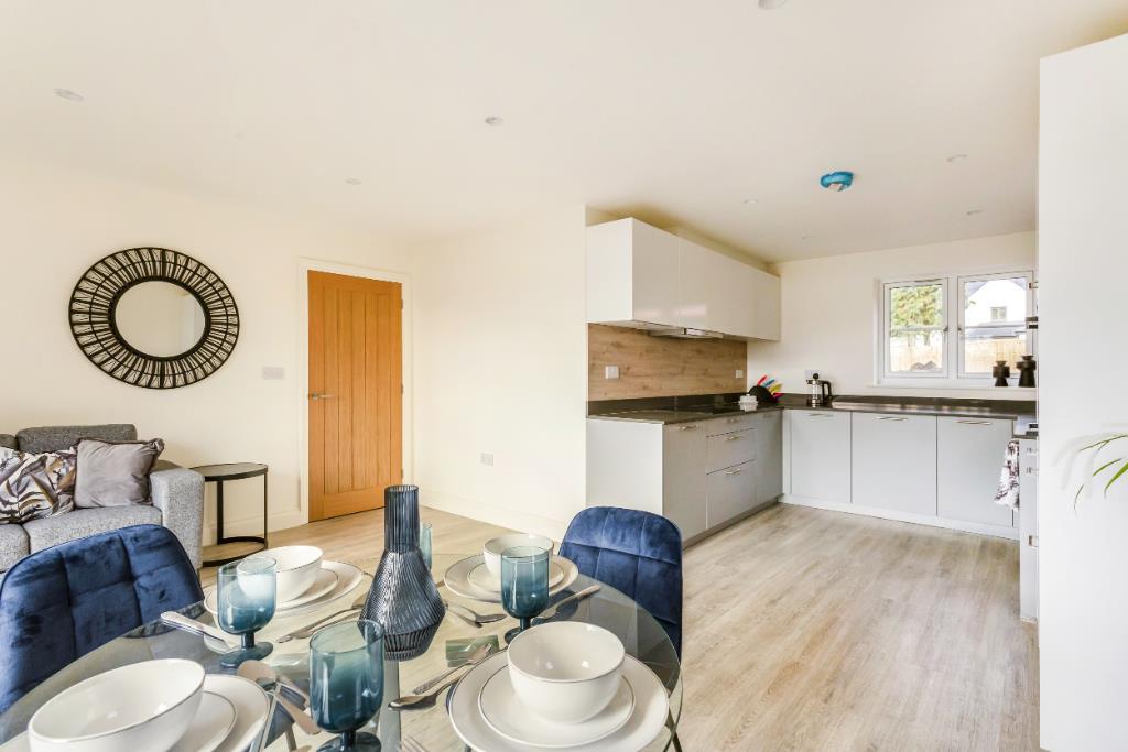 2 Farm Court 327826 (12) (Portal Size).jpg