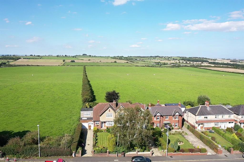 Hexham Road, HeddonontheWall, Newcastle Upon Tyne, Northumberland 3