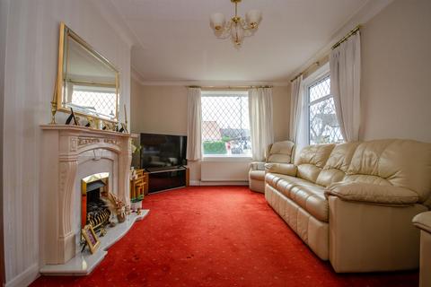 8 Glenway, Penwortham, Preston, PR1 9AJ
