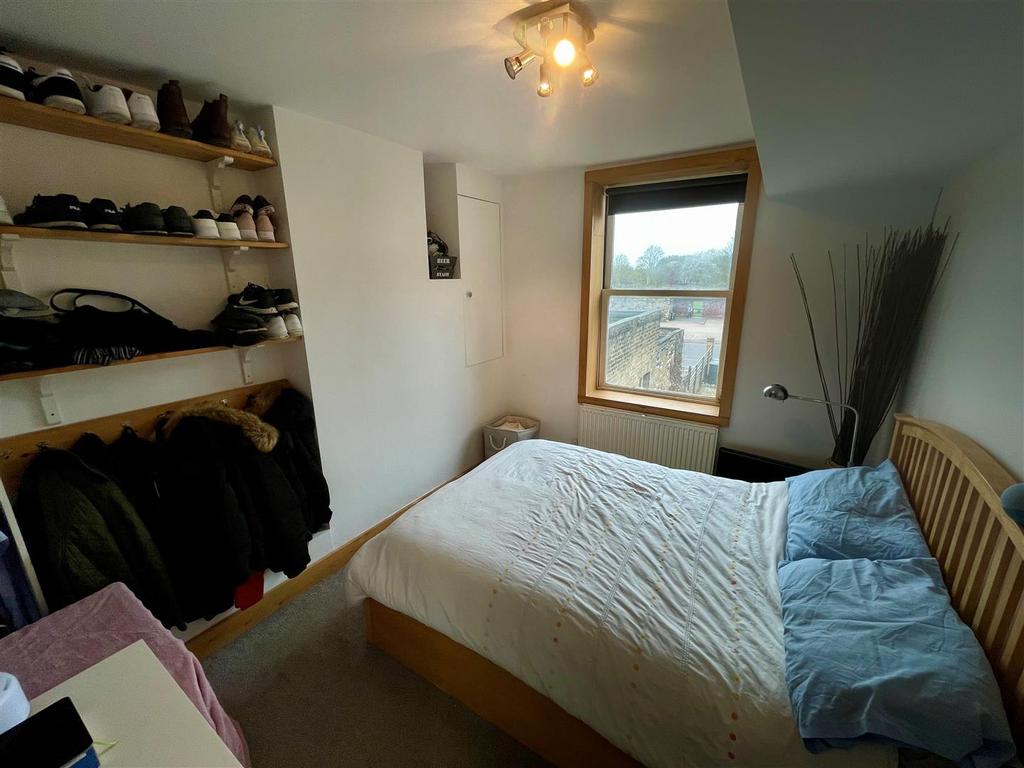 Bedroom.jpg